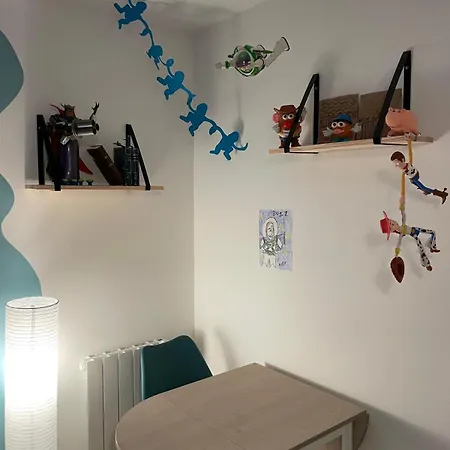 Appartement Atypique - Toy Story - 4 Pers - Centre *