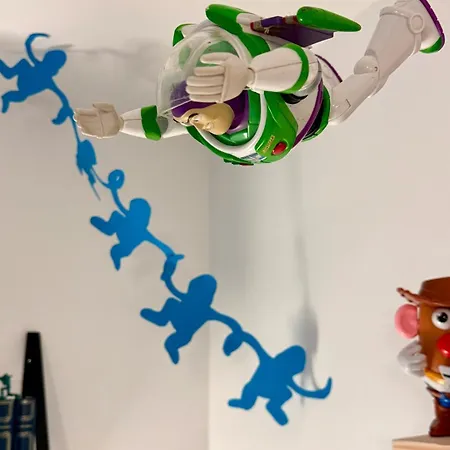Insolite - Inspiration Toy Story - Centre A Pied - 4 Personnes 阿棉