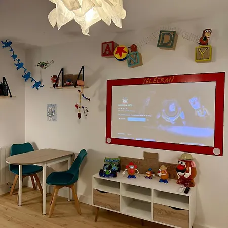 Insolite - Inspiration Toy Story - Centre A Pied - 4 Personnes 公寓 阿棉